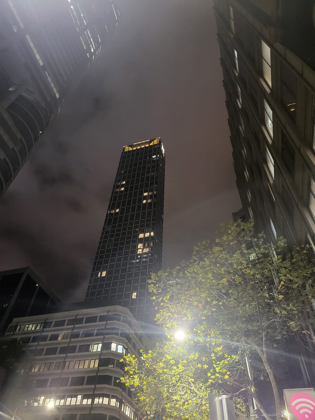 Meriton Hotel